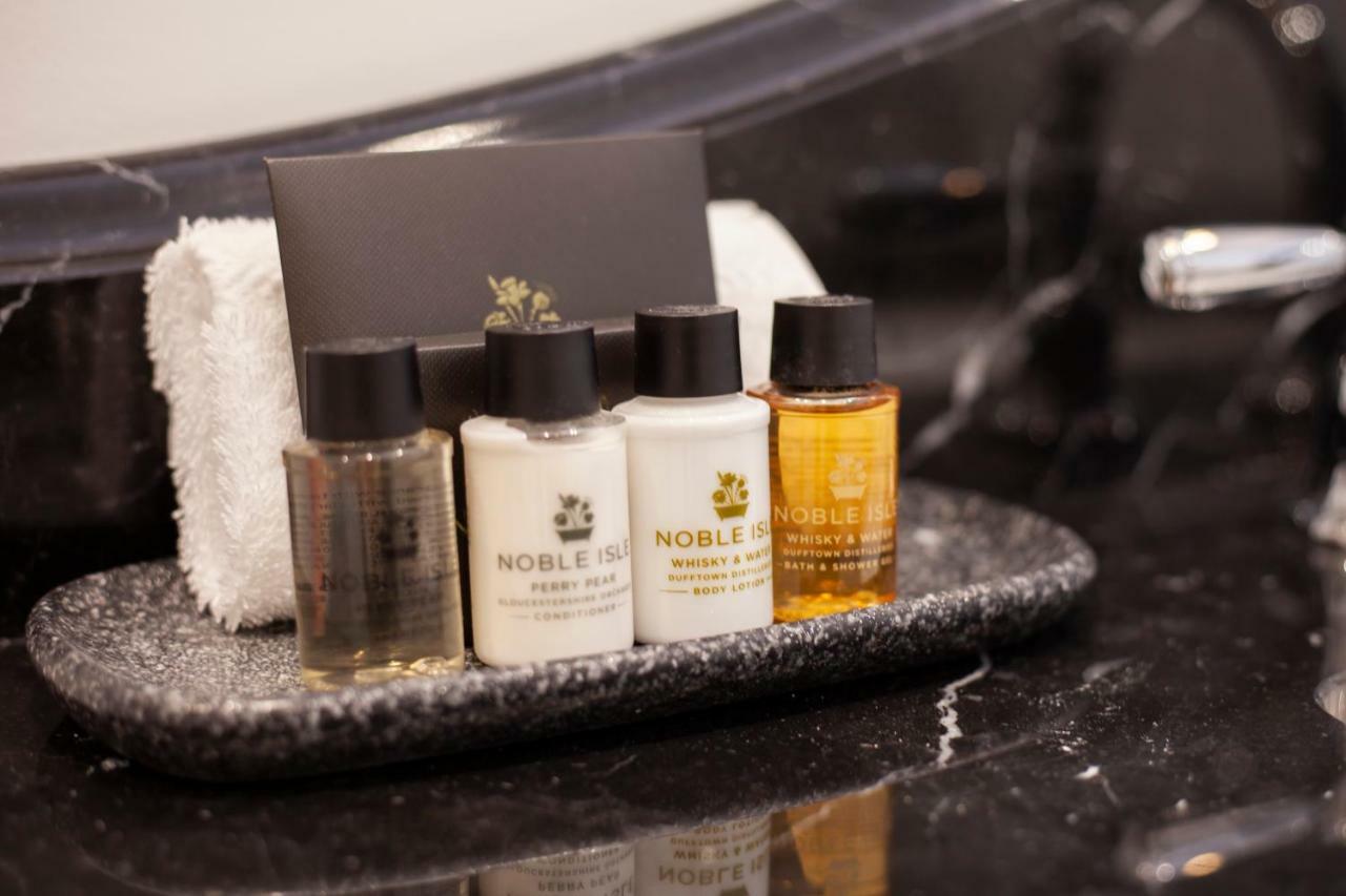 The Roseate Edinburgh - Small Luxury Hotels Of The World エクステリア 写真 Noble Isle products