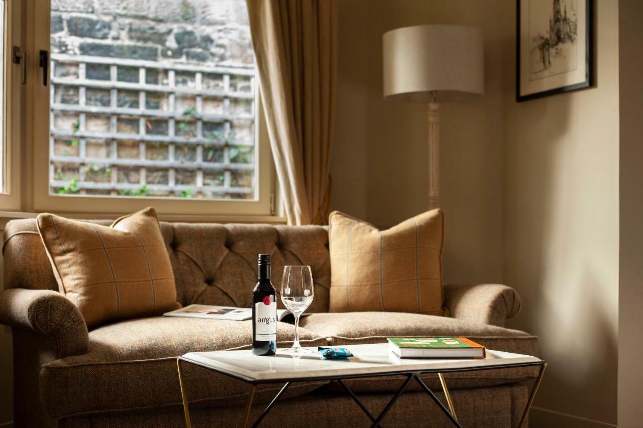 The Roseate Edinburgh - Small Luxury Hotels Of The World エクステリア 写真 A living room at the hotel