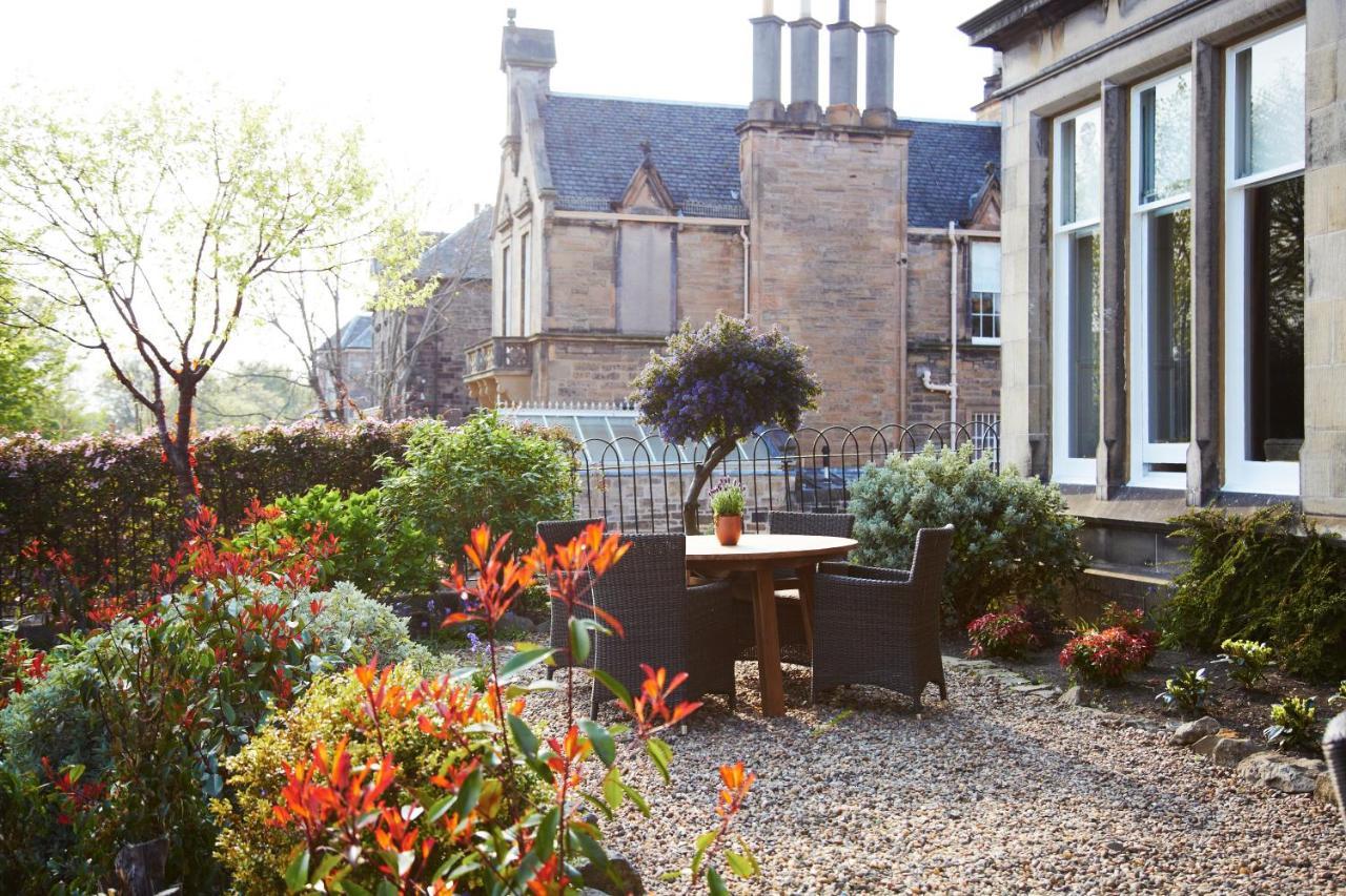 The Roseate Edinburgh - Small Luxury Hotels Of The World エクステリア 写真 The courtyard at the Old Manse